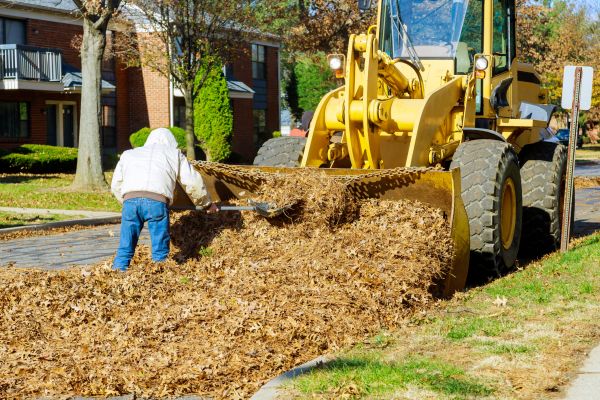 Mulch Hauling in Sun City West