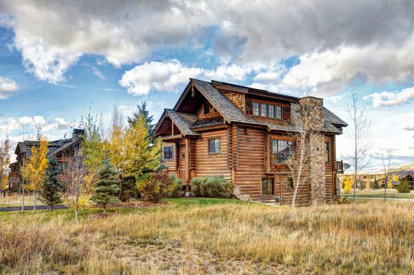 Cabin Landscaping in Sun City West
